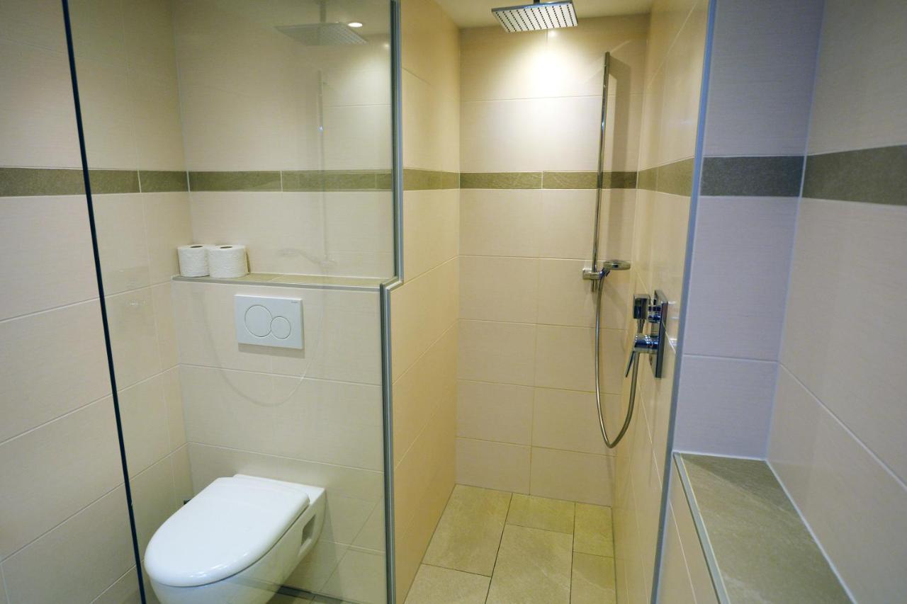 Gaestehaus Lina Apartment เทียร์ซี ภายนอก รูปภาพ