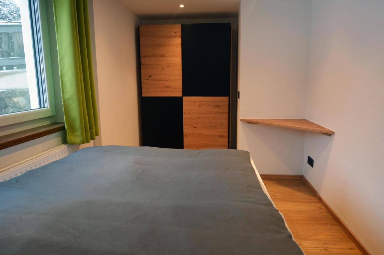 Gaestehaus Lina Apartment เทียร์ซี ภายนอก รูปภาพ